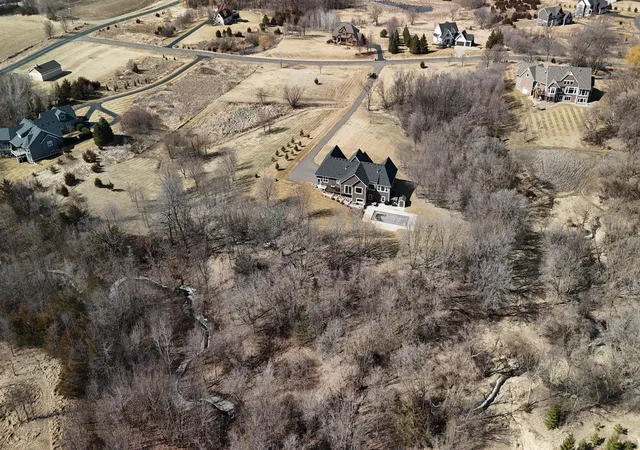 3rd image of 8634 Whisper Creek Trl, Rockford, MN 55373 | MLS# 6811866