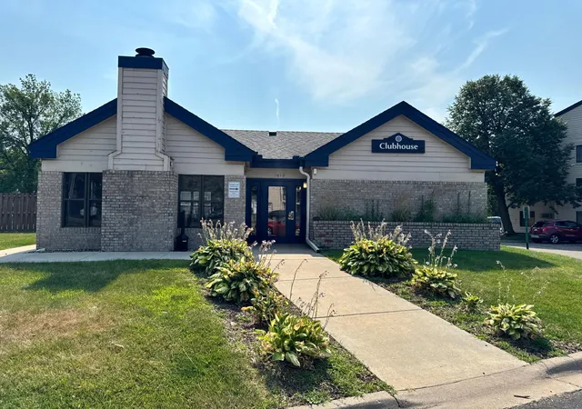 Photo 30 of Single family home for sale at 1612 Rose Hill Cir, Saint Paul, MN 55108 | MLS# 6811893 | Listing updated on 2026-10-04