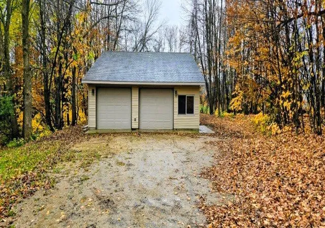 2nd image of 4760 Country Shrs Sw, Alexandria, MN 56308 | MLS# 6811952