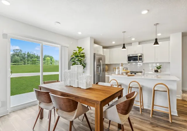 4th image of 3070 Cedar St, Saint Paul, MN 55117 | MLS# 6812575