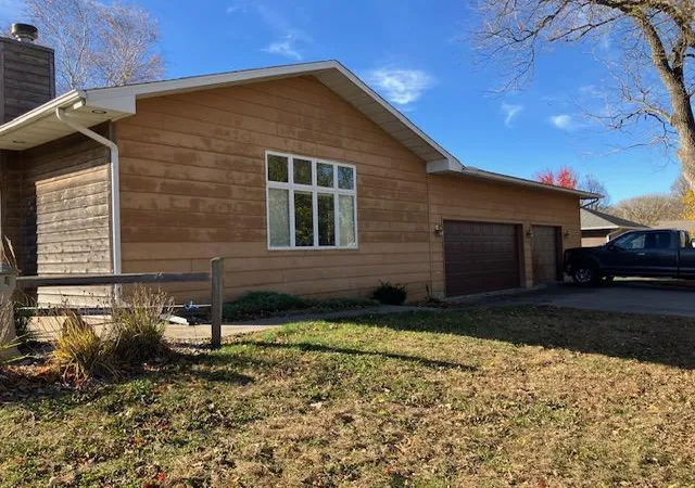 Homes for sale in New Richland, MN | 510 Birch Ave N, New Richland, MN 56072 | MLS# 6813004