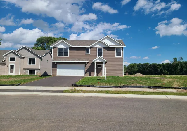 Homes for sale in Le Sueur, MN | 340 Ridge Road, Le Sueur, MN 56058 | MLS# 6814930