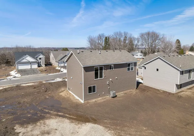 Homes for sale in Le Sueur, MN | 340 Ridge Road, Le Sueur, MN 56058 | MLS# 6814930