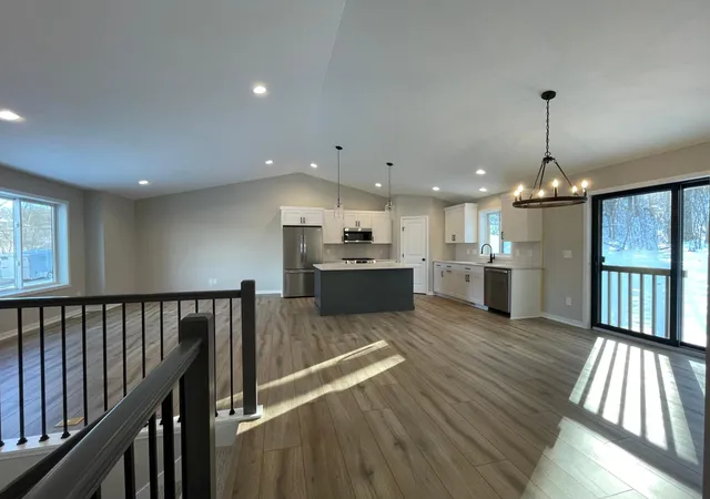 3rd image of 2141 Ponderosa Pl Sw, Rochester, MN 55902 | MLS# 6815186