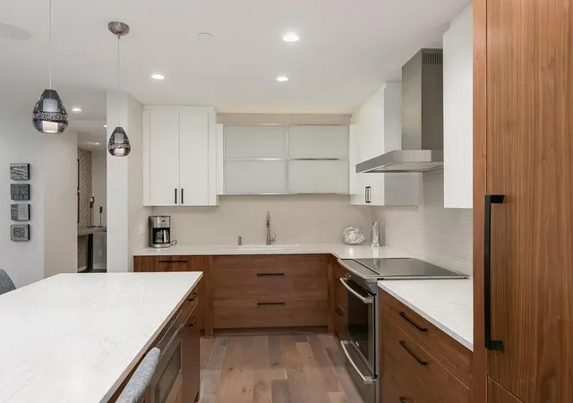 5th image of 1201 Yale Pl #1107, Minneapolis, MN 55403 | MLS# 6815740