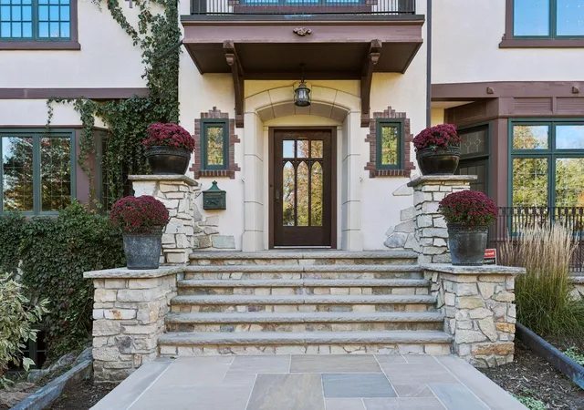Photo 2 of Mansion for sale at 3 Circle E, Minneapolis, MN 55436 | MLS# 6816190 | Listing updated on 2026-08-06