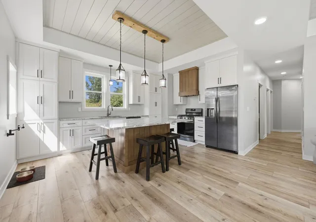 Photo 4 of Single family home for sale at 3571 County Rd 37 NW, Maple Lake, MN 55358 | MLS# 6816692 | Listing updated on 2026-10-08