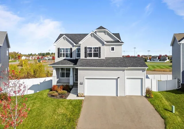 Photo 3 of Single family home for sale at 19294 Clearwater Loop, Farmington, MN 55024 | MLS# 6817306 | Listing updated on 2026-07-16