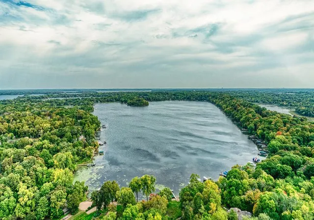 17th image of 970 Pleasant View Rd, Chanhassen, MN 55317 | MLS# 6817889