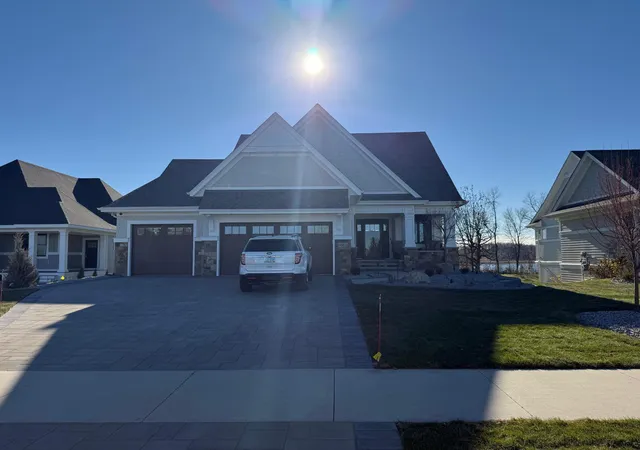 Photo 3 of Sale Pending at 6081 Shoreview Pointe, Chaska, MN 55318 | MLS# 6818574 | Listing updated on 2026-09-02