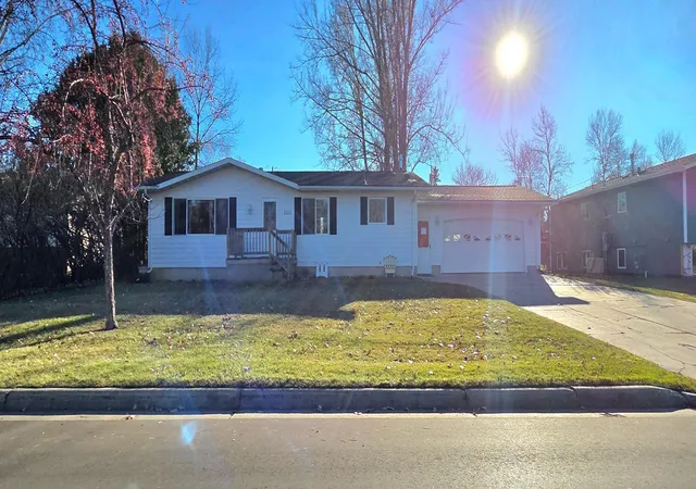 Homes for sale in International Falls, MN | 1311 16th St W, International Falls, MN 56649 | MLS# 6818735