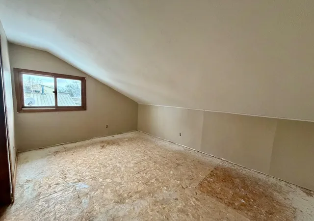 Photo 12 of Single family home for sale at 222 W Woodrow St, Grygla, MN 56727 | MLS# 6819019 | Listing updated on 2026-08-27