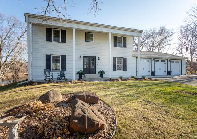 2nd image of 3307 Island Dr Ne, Alexandria, MN 56308 | MLS# 6819834
