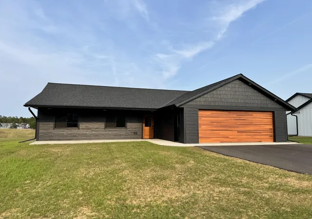 1st image of 12590 Second St, Baxter, MN 56425 | MLS# 6820442
