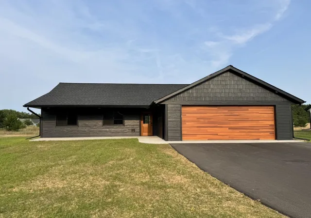 2nd image of 12590 Second St, Baxter, MN 56425 | MLS# 6820442