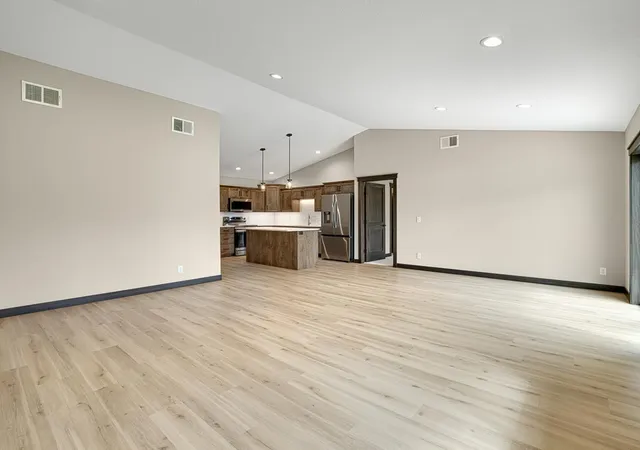 5th image of 234 S Chestnut St, Ellsworth, WI 54011 | MLS# 6820861