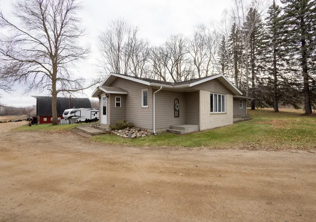Homes for sale in Pelican Rapids, MN | 20468 Appaloosa Rd, Pelican Rapids, MN 56572 | MLS# 6821195