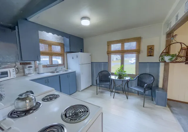 3rd image of 57 Edwards Dr, Silver Bay, MN 55614 | MLS# 6821275