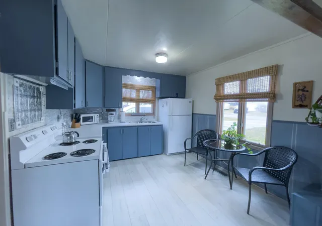 4th image of 57 Edwards Dr, Silver Bay, MN 55614 | MLS# 6821275