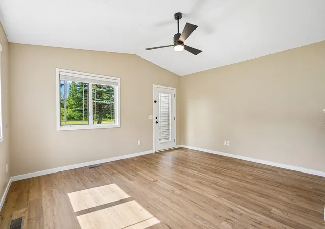 5th image of 1303 Prairie Ln, Saint Croix Falls, WI 54024 | MLS# 6821397