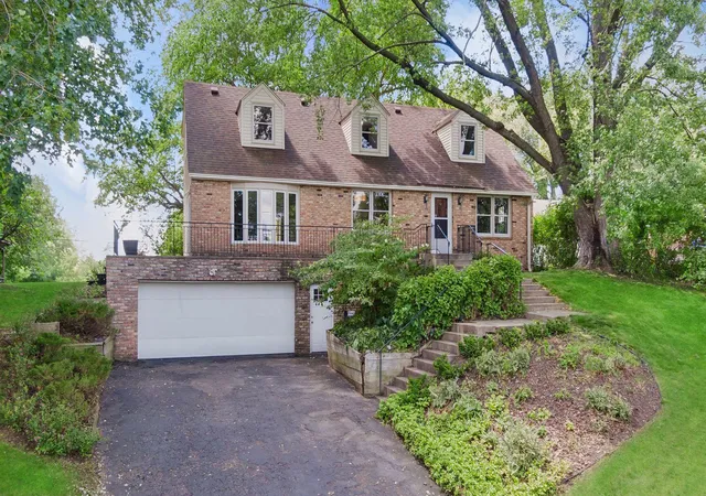 2nd image of 338 Mccarrons Blvd S, Roseville, MN 55113 | MLS# 6821404