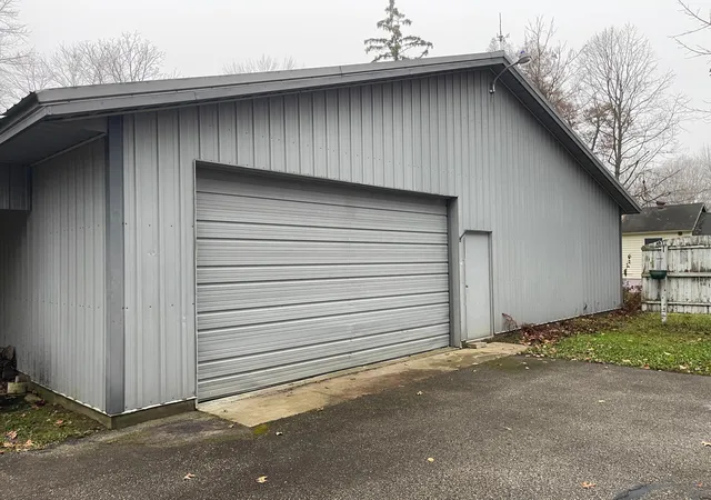 Photo 3 of Single family home for sale at 7340 County Rd 19 SE, Rochester, MN 55904 | MLS# 6821570 | Listing updated on 2026-09-21