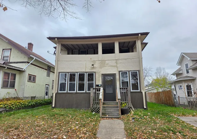 Listing Photo 2 - Condo for sale in building located at 1411 Upton Ave N, Minneapolis, MN 55411 - Unit #