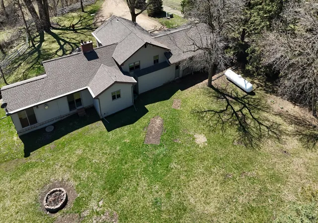 Homes for sale in Windom, MN | 45722 County Road 15, Windom, MN 56101 | MLS# 6822340