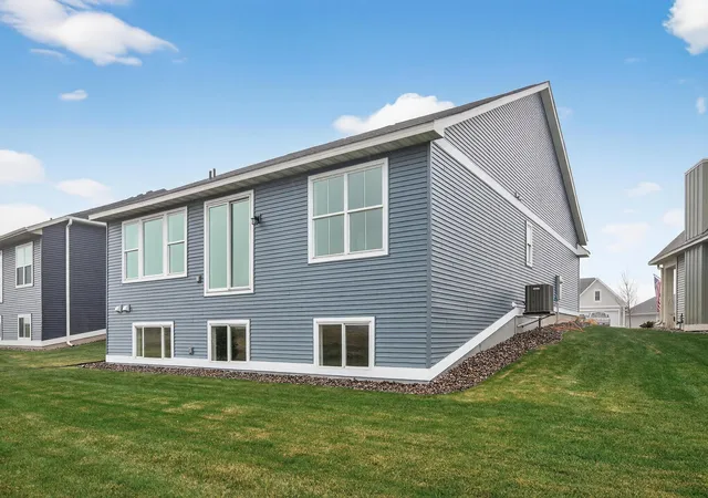 37th image of 2707 Buffalo Ridge Dr, Buffalo, MN 55313 | MLS# 6822351