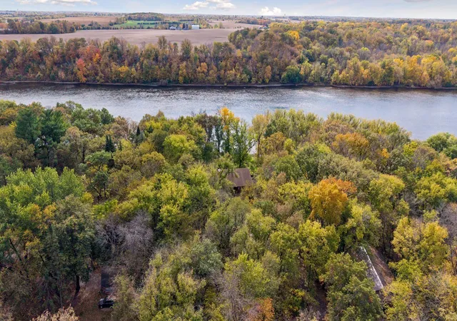 Photo 2 of Single family home for sale at 15283 County Rd 30, Elk River, MN 55330 | MLS# 6822363 | Listing updated on 2026-10-23