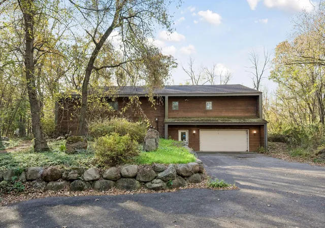 Photo 3 of Single family home for sale at 15283 County Rd 30, Elk River, MN 55330 | MLS# 6822363 | Listing updated on 2026-10-23