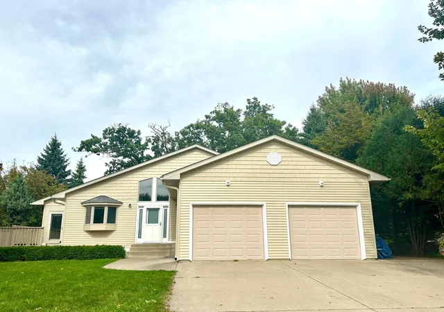 2nd image of 732 Hi Park Ave, Red Wing, MN 55066 | MLS# 6822655