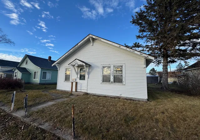 2nd image of 813 4th St Se, Bemidji, MN 56601 | MLS# 6822781