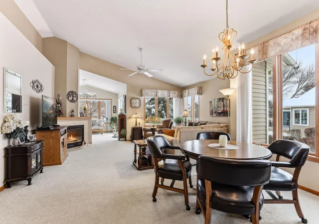5th image of 8813 Stonebrooke Ct, Saint Paul, MN 55125 | MLS# 6823086