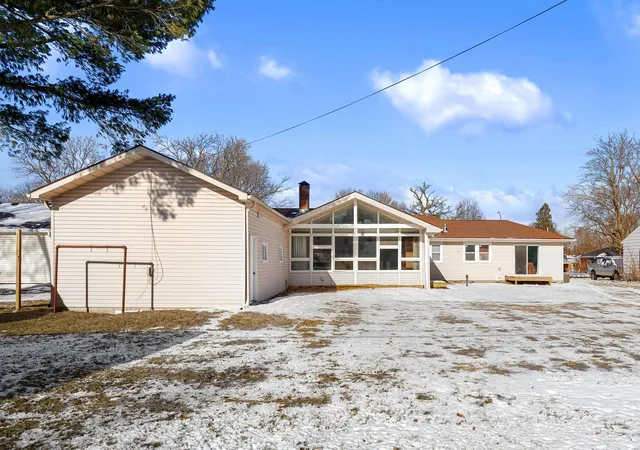 Homes for sale in Owatonna, MN | 323 Murray St, Owatonna, MN 55060 | MLS# 6823485
