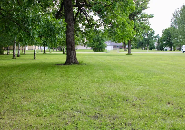 3rd image of 401 Robson Ct, Thief River Falls, MN 56701 | MLS# 6823587