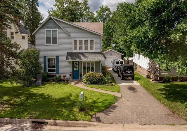 1st image of 839 Bluff Ave, Brainerd, MN 56401 | MLS# 6823753