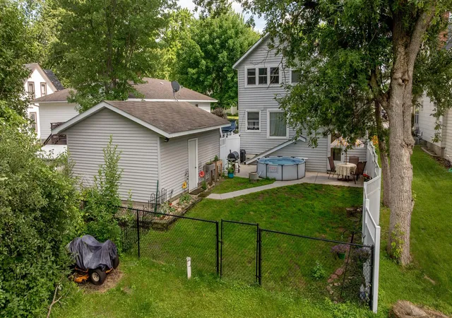2nd image of 839 Bluff Ave, Brainerd, MN 56401 | MLS# 6823753
