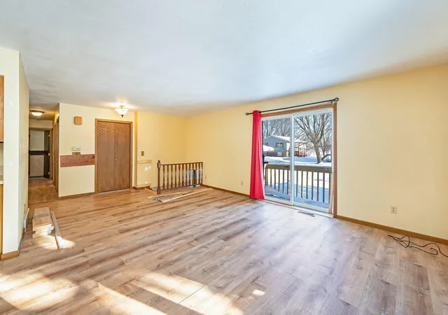Homes for sale in Truman, MN | 225 S 7Th Ave E #E, Truman, MN 56088 | MLS# 6824455