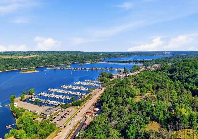 3rd image of 19 Birkmose Park Ln, Hudson, WI 54016 | MLS# 6825864