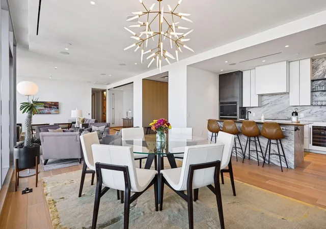 Photo 4 of Sale Pending at 255 Hennepin Ave #3305, Minneapolis, MN 55401 | MLS# 6826316 | Listing updated on 2026-09-02