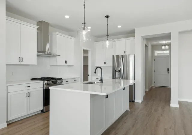 Photo 3 of Single family home for sale at 20250 Keystone Ave, Lakeville, MN 55044 | MLS# 6826400 | Listing updated on 2026-08-08