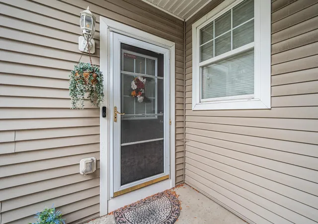 Photo 1 of Single family home for sale at 4570 Blaylock Way #4202, Inver Grove Heights, MN 55076 | MLS# 6826649 | Listing updated on 2026-08-10