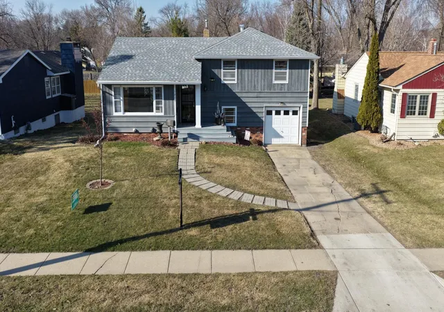 Homes for sale in Willmar, MN | 1210 Willmar Ave Sw, Willmar, MN 56201 | MLS# 7000031