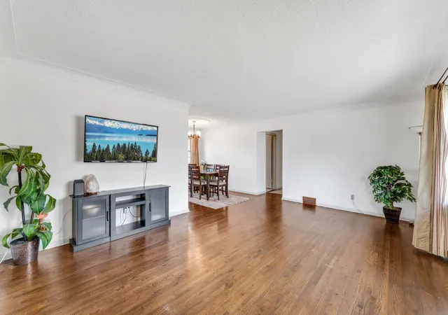 3rd image of 4080 Jersey Ave N, Minneapolis, MN 55427 | MLS# 7000182