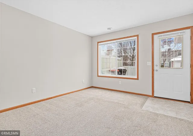Homes for sale in Oakdale, MN | 6983 21st St N, Oakdale, MN 55128 | MLS# 7000263