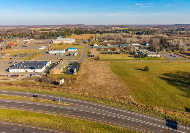 5th image of 320 Lemieur St, Little Falls, MN 56345 | MLS# 7000980