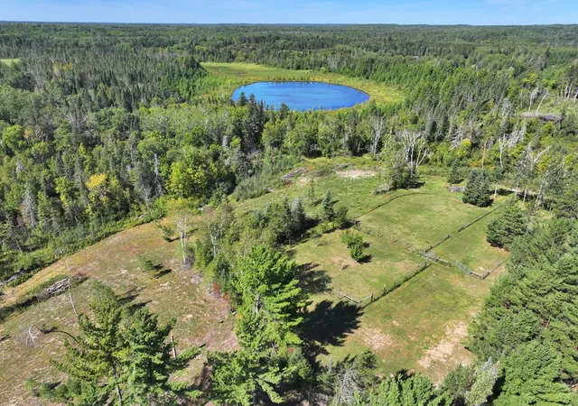 Photo 3 of Single family home for sale at 35726 Dinner Lake Loop, Park Rapids, MN 56470 | MLS# 7001193 | Listing updated on 2026-09-12