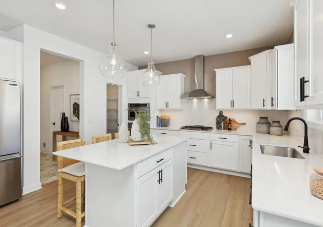 1st image of 4801 Noble Dr Nw, Rochester, MN 55901 | MLS# 7001604