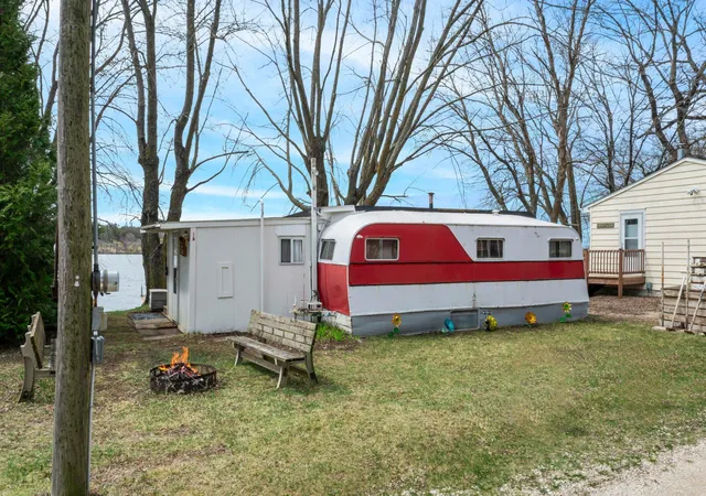 Photo 3 of Single family home for sale at 6000 Fairbanks Path #15, Faribault, MN 55021 | MLS# 7001941 | Listing updated on 2026-08-25